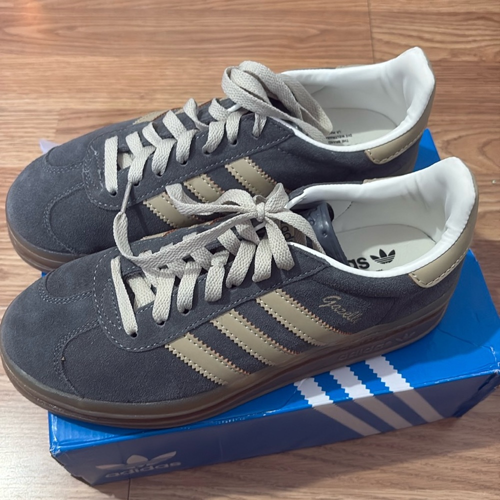Adidas Giselle Bold